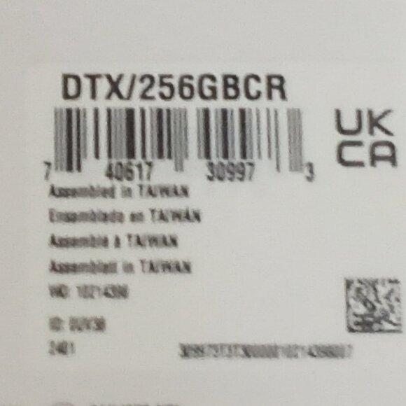 KINGSTON TECHNOLOGY DataTraveler Exodia 256GB USB 3.2 GEN 1 Compliant - Picture 3 of 3